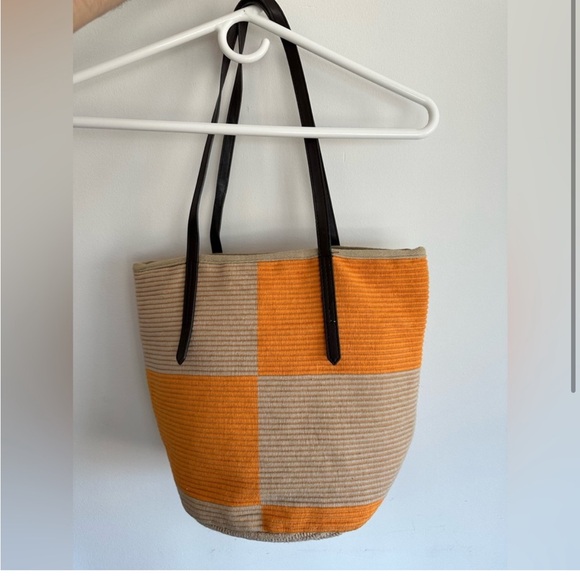 Zara Handbags - Bamboo leather tote bag
